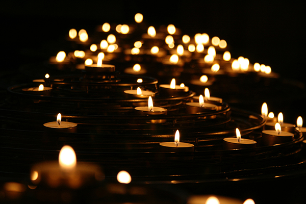 Candles Peaceful | Catholic Fellowship